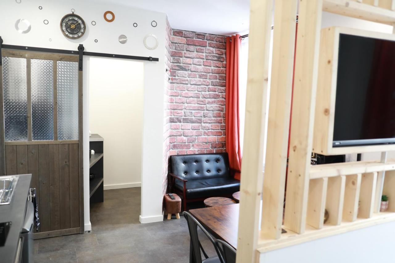 * Les Suites Aux Etoiles * Clermont-Ferrand Bagian luar foto